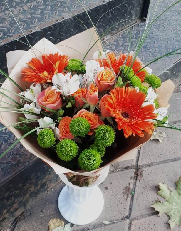 Букет цветов из: Герберы, Хризантемы, Альстромерии и Розы в Сокольники