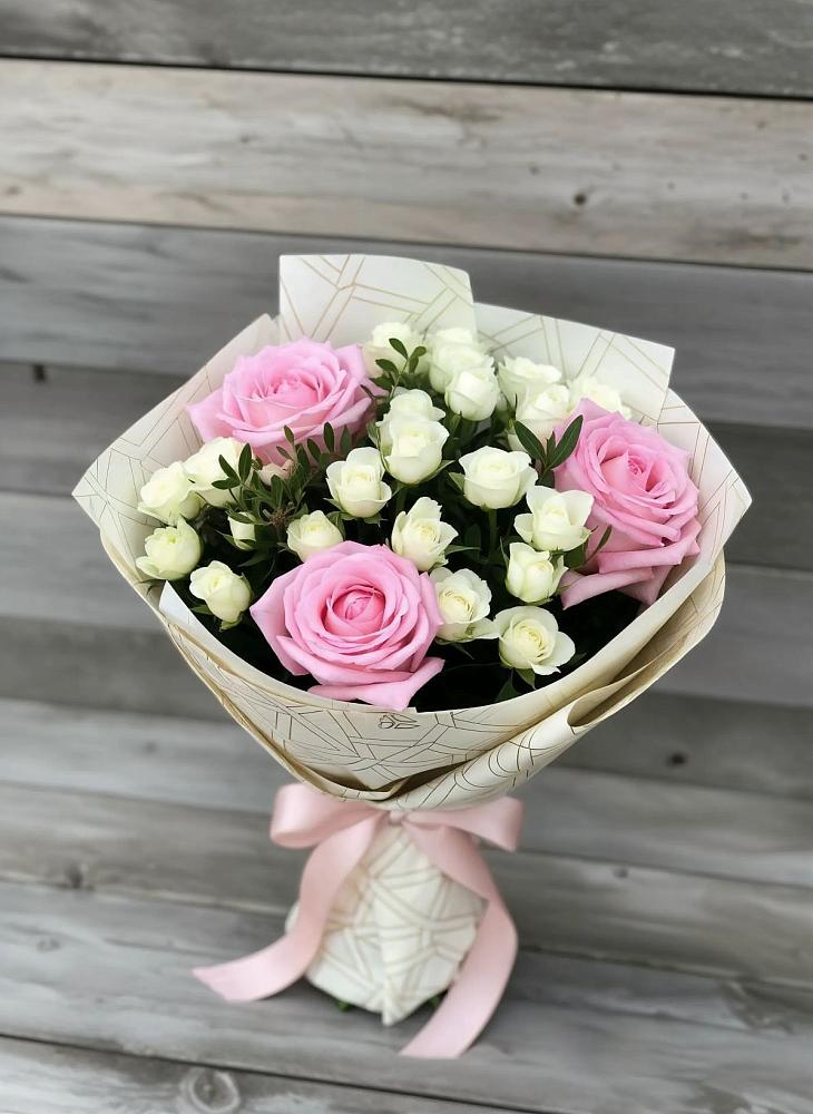 Букет цветов из: Розы в Сокольники