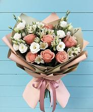 Букет цветов из:  Розы, Альстромерии и Лизиантусы в Сокольники