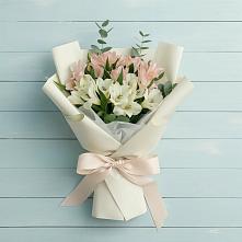 Букет цветов из:  Альстромерии в Сокольники