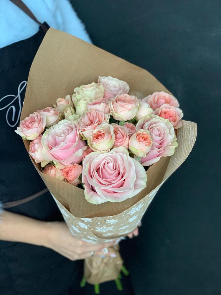 Букет цветов из: Хризантемы и Розы в Сокольники