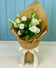 Букет цветов из:  Хризантемы и Лизиантусы в Сокольники