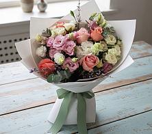 Букет цветов из:  Розы, Лизиантусы и Гвоздики в Сокольники