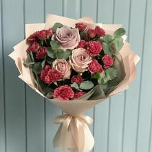 Букет цветов из:  Гвоздики и Розы в Сокольники