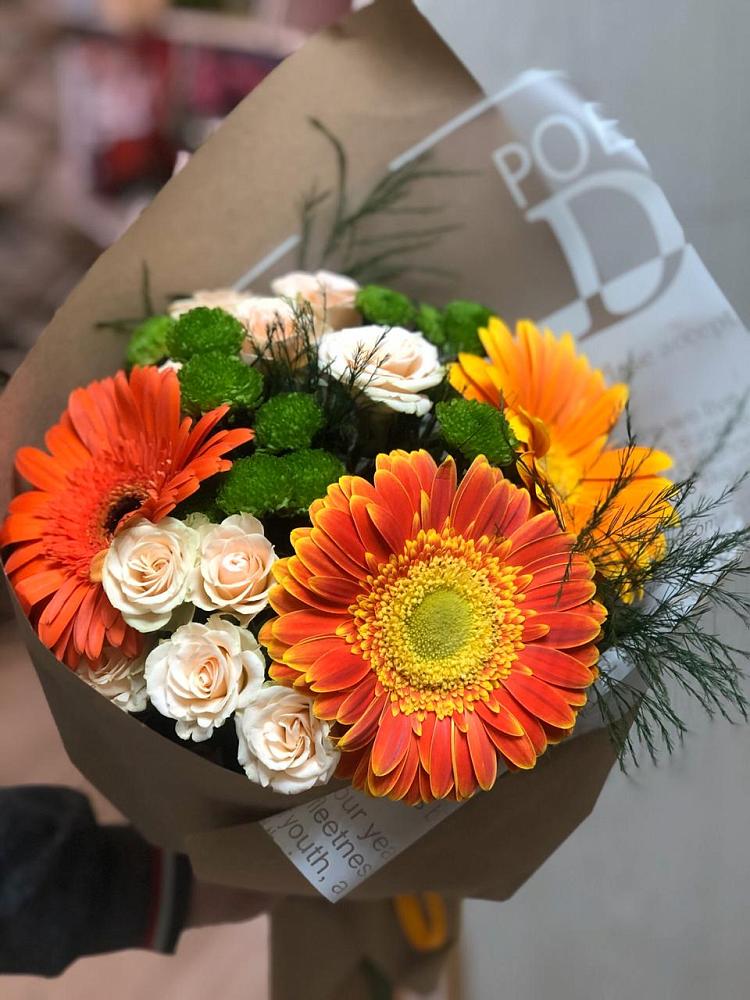 Букет цветов из: Герберы, Хризантемы и Розы в Сокольники