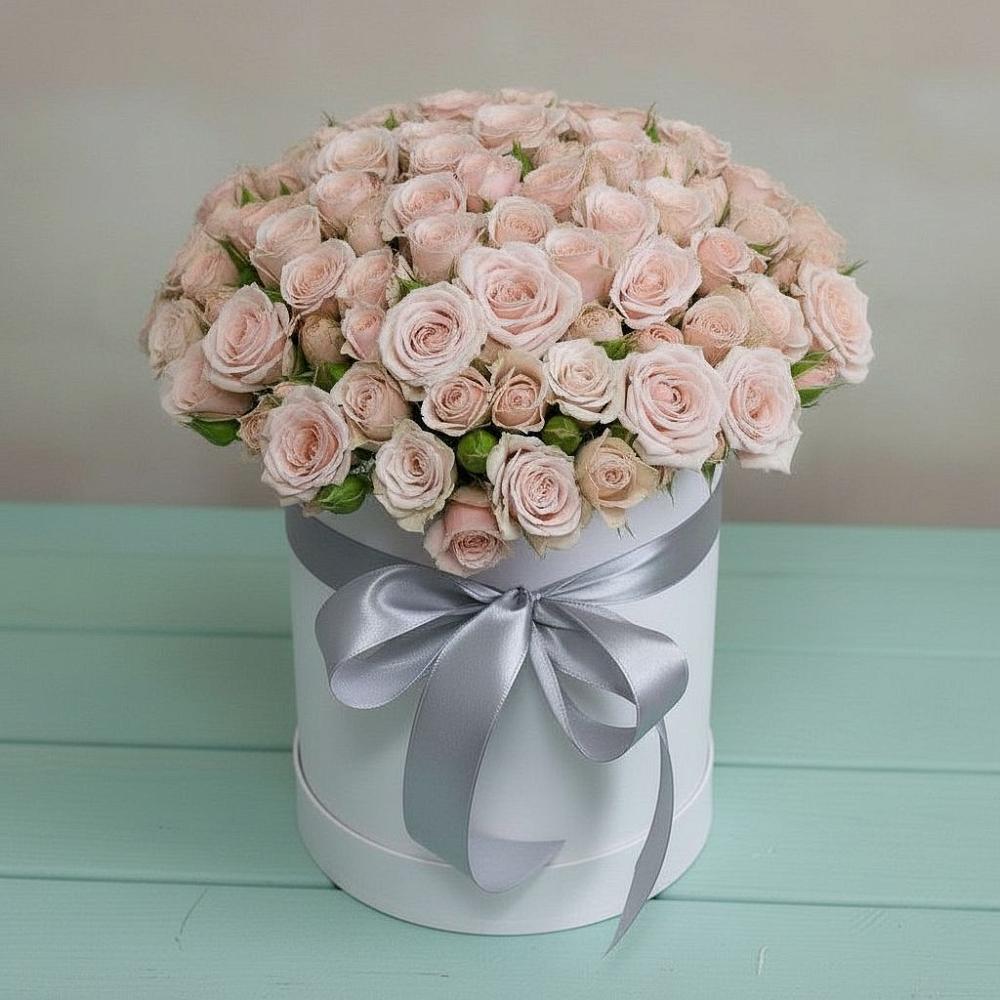 Цветочная композиция из Розы в шляпной коробке в Сокольники